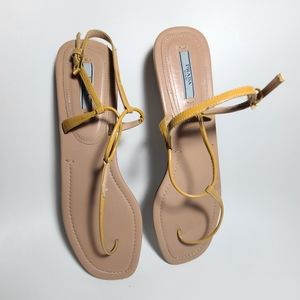  PRADA Patent Leather Thong Tan Sandals Flats, 